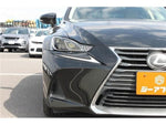 LEXUS IS200t
