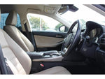 LEXUS IS200t
