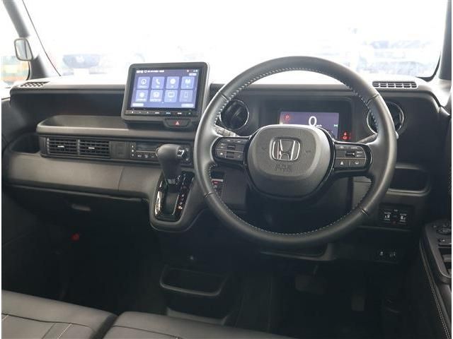 N-BOX CUSTOM