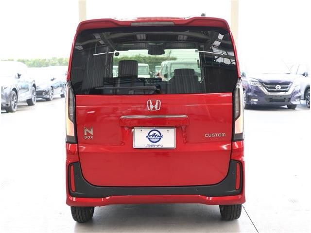N-BOX CUSTOM