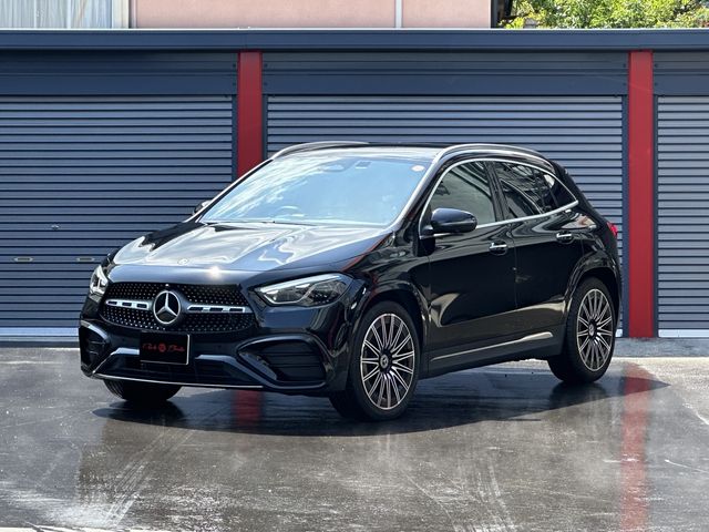 MERCEDES BENZ GLA class