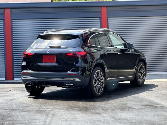 MERCEDES BENZ GLA class