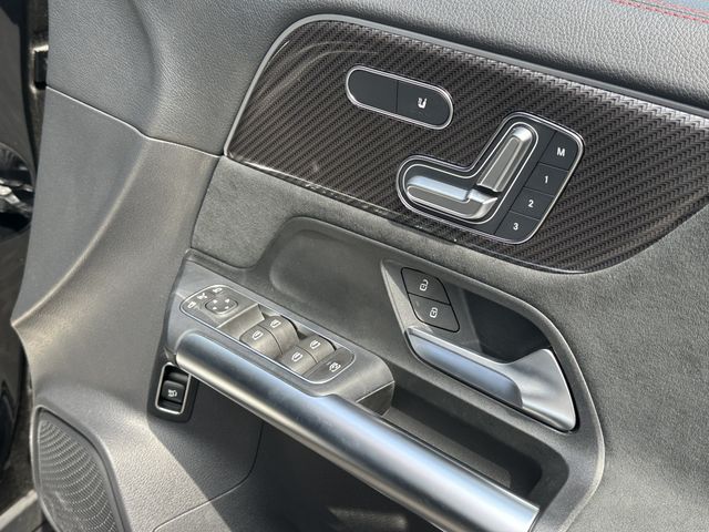 MERCEDES BENZ GLA class