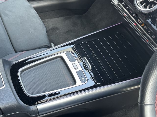 MERCEDES BENZ GLA class