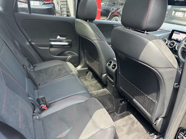 MERCEDES BENZ GLA class