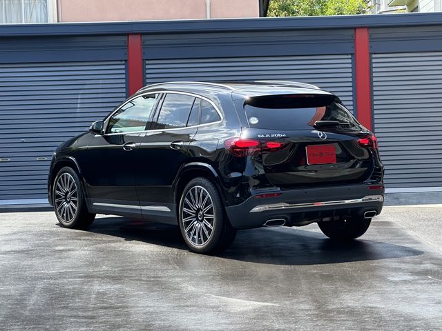MERCEDES BENZ GLA class