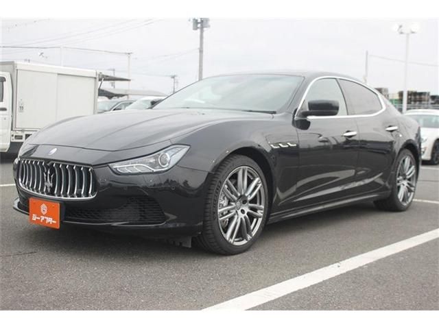 MASERATI GHIBLI Sedan