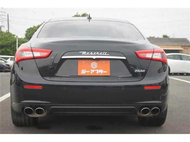 MASERATI GHIBLI Sedan