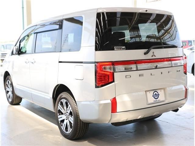 DELICA D:5 4WD
