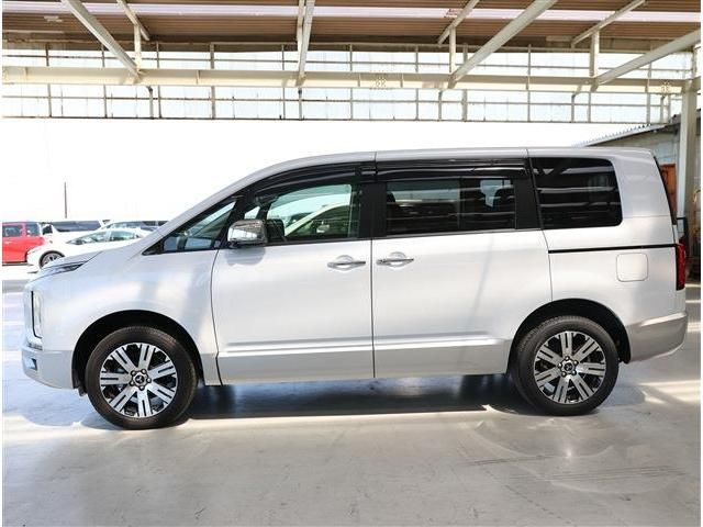DELICA D:5 4WD
