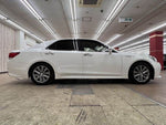 CROWN sedan hybrid