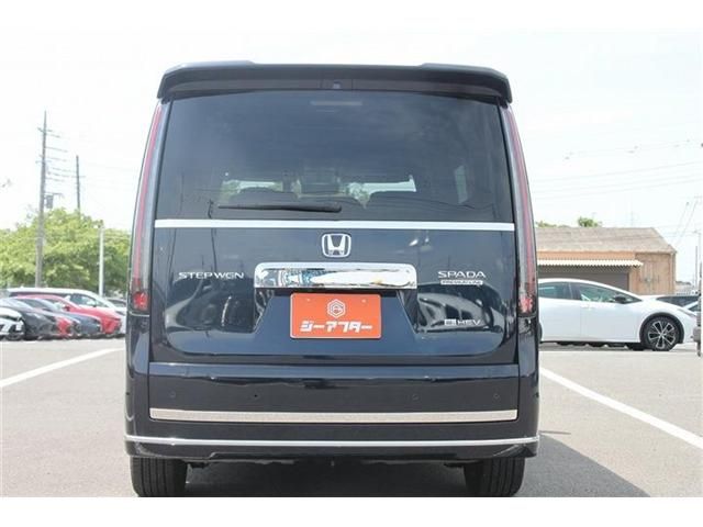 STEPWAGON e:HEV