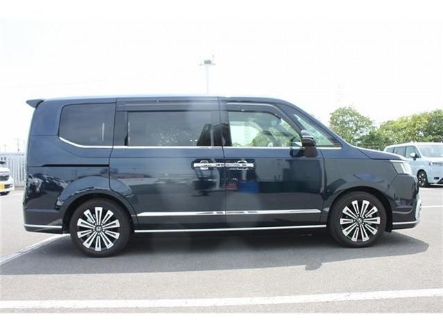 STEPWAGON e:HEV