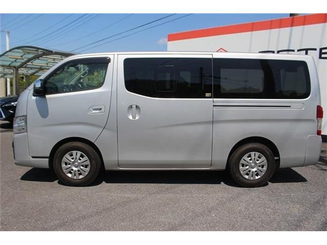 CARAVAN van 2WD