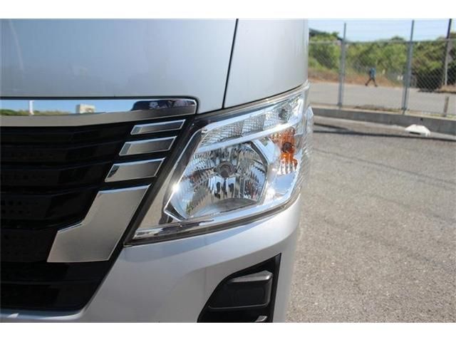 CARAVAN van 2WD