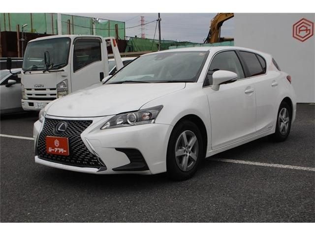 LEXUS CT200h