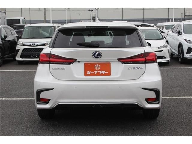LEXUS CT200h