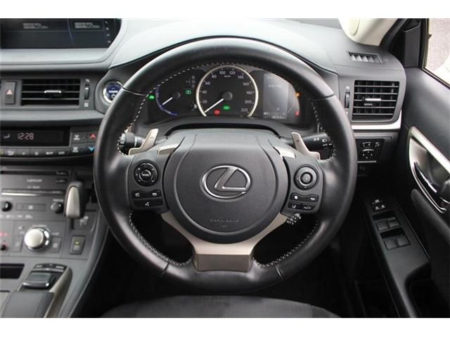 LEXUS CT200h