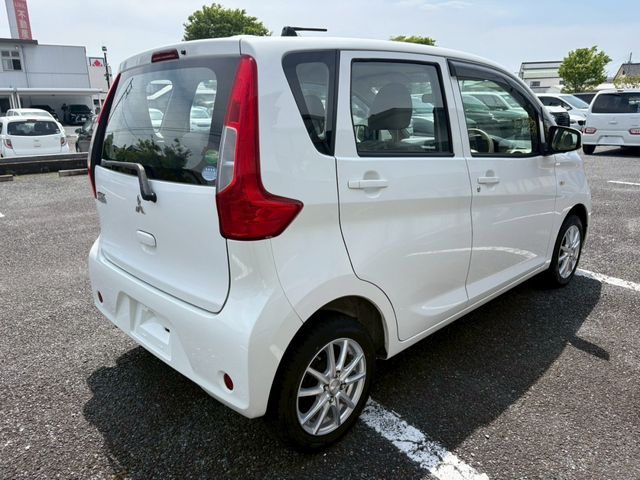 eK WAGON