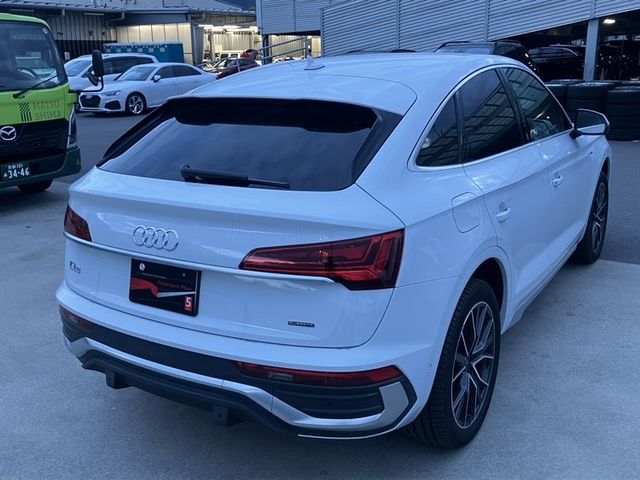 AUDI Q5 SPORTBACK