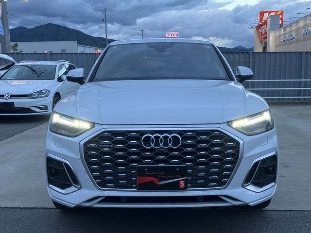 AUDI Q5 SPORTBACK