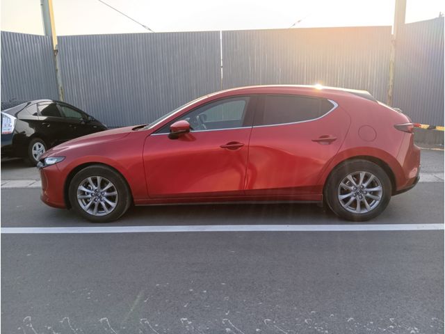 MAZDA3 FASTBACK