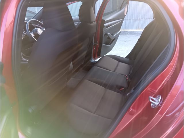 MAZDA3 FASTBACK