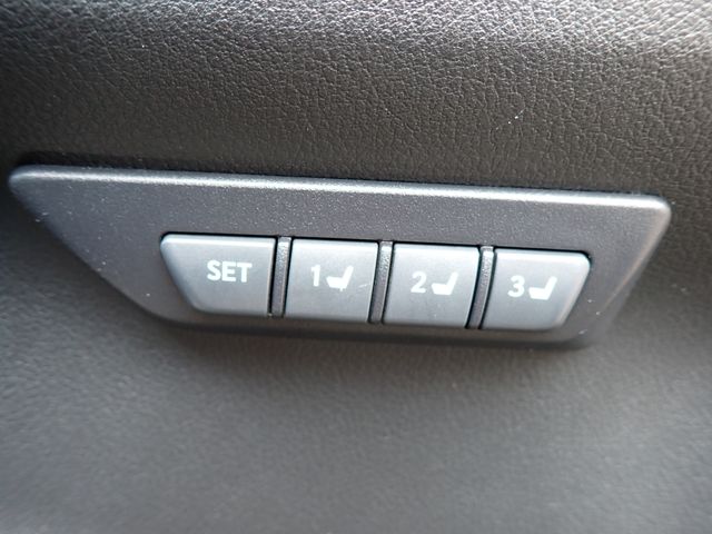 LEXUS NX300h