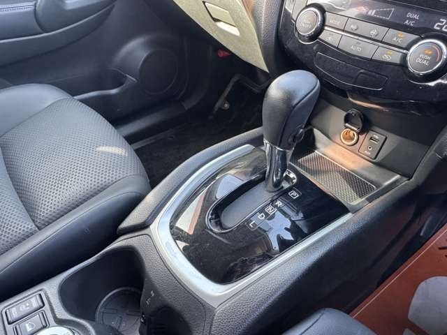 X-TRAIL 4WD