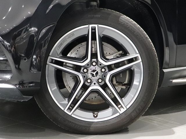 MERCEDES BENZ GLS class
