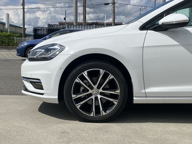 VOLKSWAGEN GOLF VARIANT