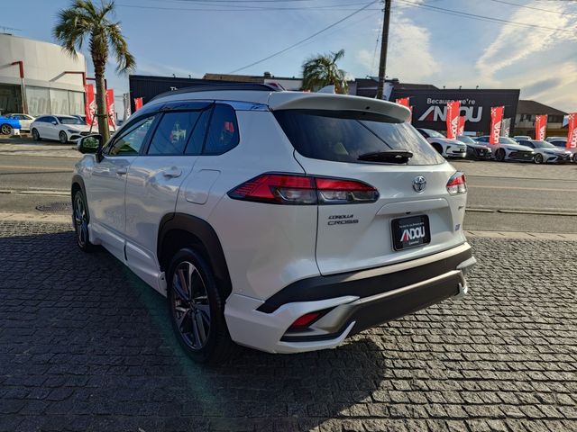 COROLLA CROSS HYBRID