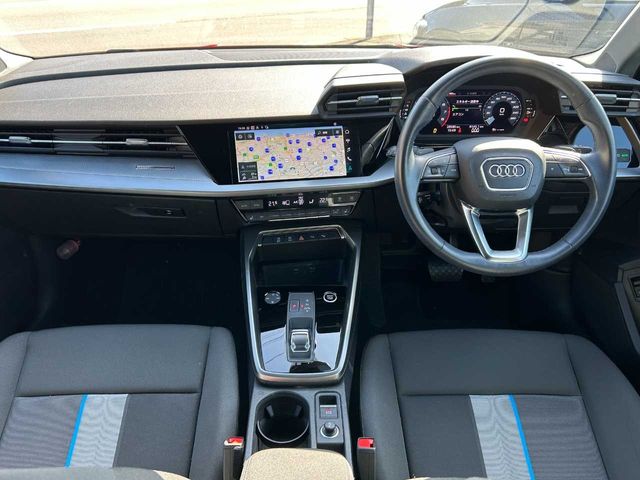 AUDI A3 Sedan