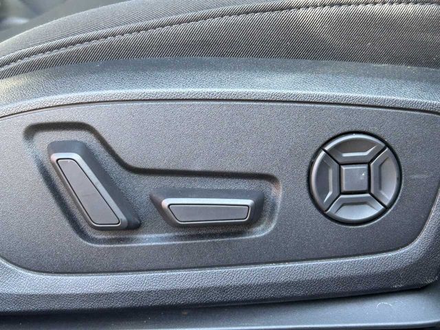 AUDI A3 Sedan
