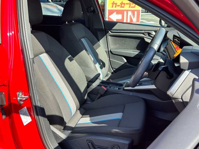AUDI A3 Sedan