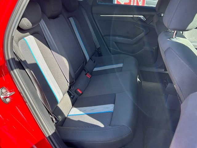 AUDI A3 Sedan