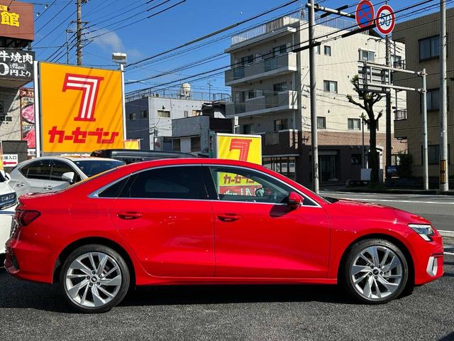 AUDI A3 Sedan