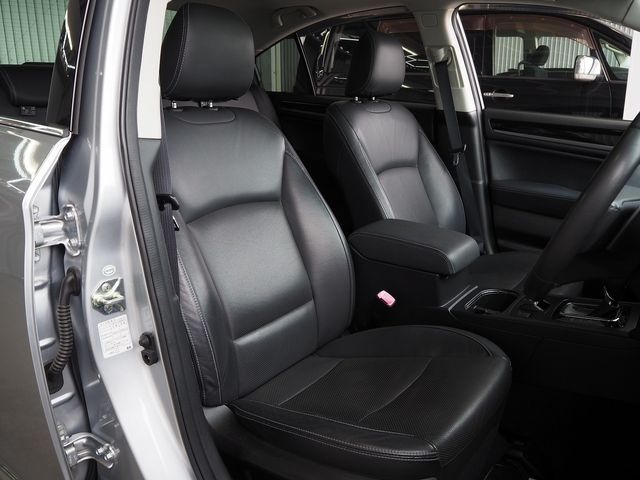 LEGACY B4