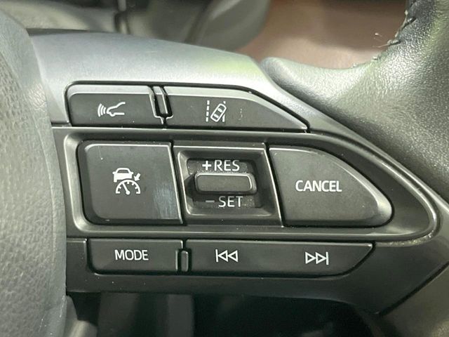 YARIS CROSS HYBRID