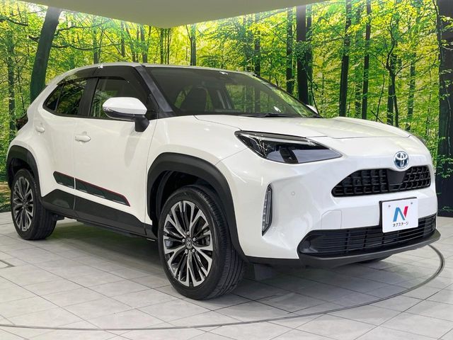 YARIS CROSS HYBRID
