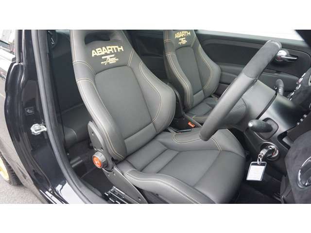ABARTH 695
