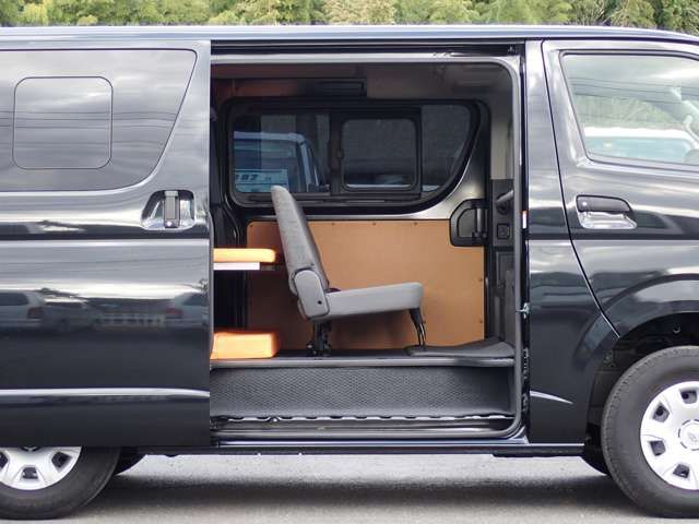 HIACE van 4WD