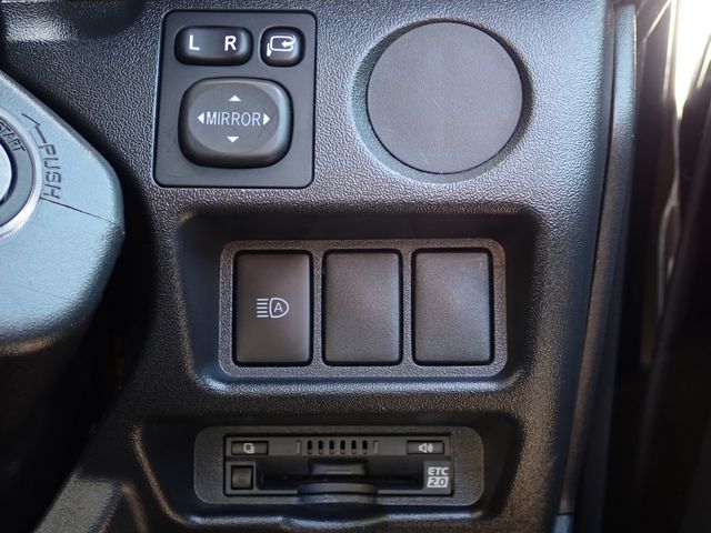 HIACE van 4WD