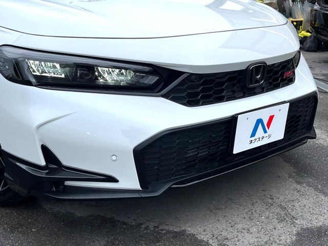 CIVIC hatchback