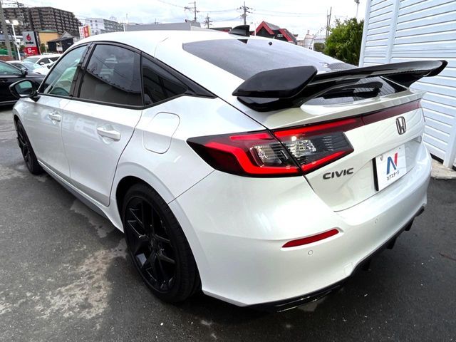 CIVIC hatchback