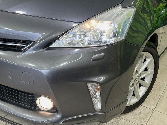 PRIUS Alpha