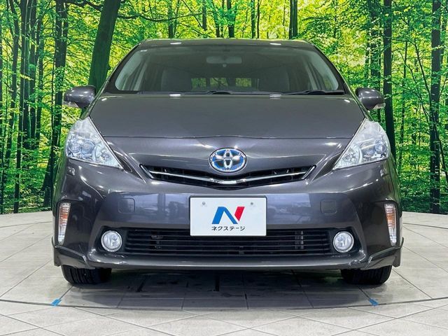 PRIUS Alpha