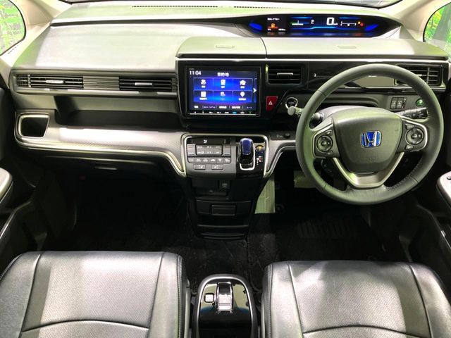 STEPWAGON e:HEV SPADA