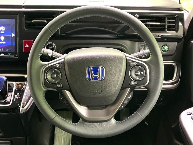 STEPWAGON e:HEV SPADA
