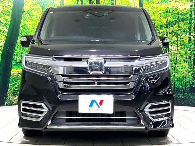 STEPWAGON e:HEV SPADA